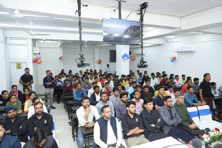 जयपुर में उत्कर्ष इंजीनियर्स क्लासेस का भव्य उद्घाटन; नि:शुल्क काउंसलिंग सेमिनार में विद्यार्थियों को मिला मार्गदर्शन